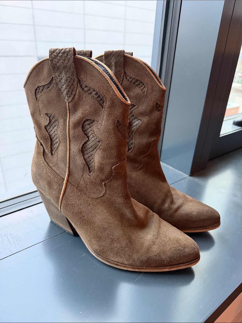 Aldo Brown Suede Western Heeled Ankle Boots